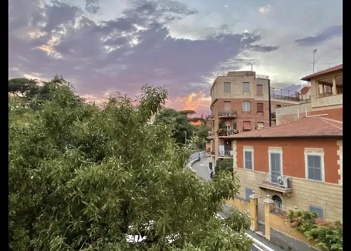 Charming Mini Near Vatican With Parking * Rome