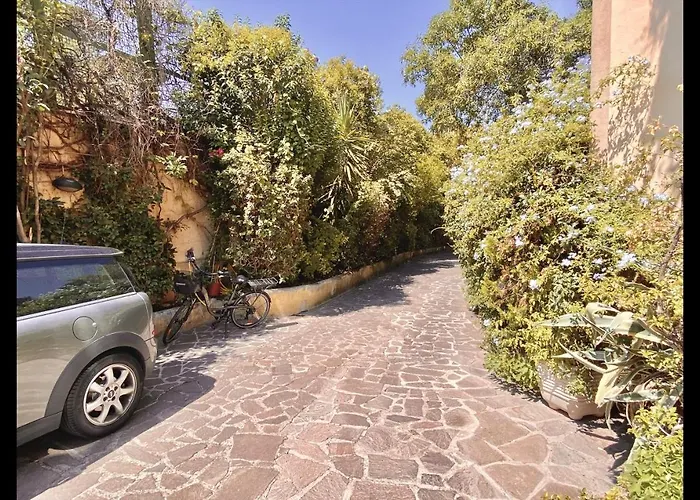 Charming Mini Near Vatican With Parking Rome